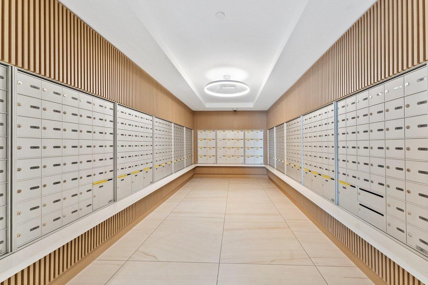 3304-9887 Whalley Boulevard, Surrey, BC