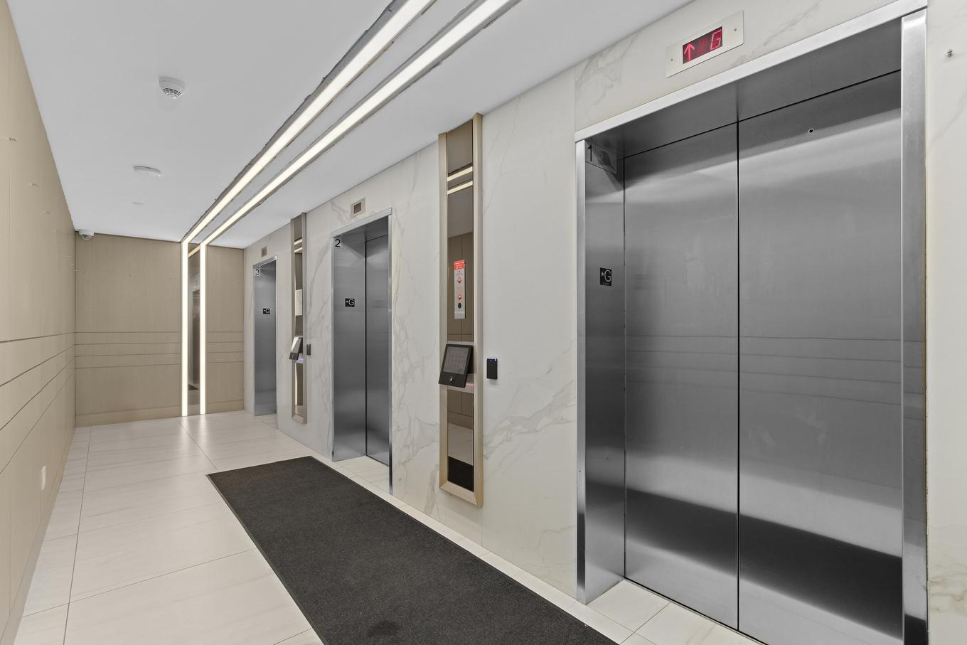 3304-9887 Whalley Boulevard, Surrey, BC