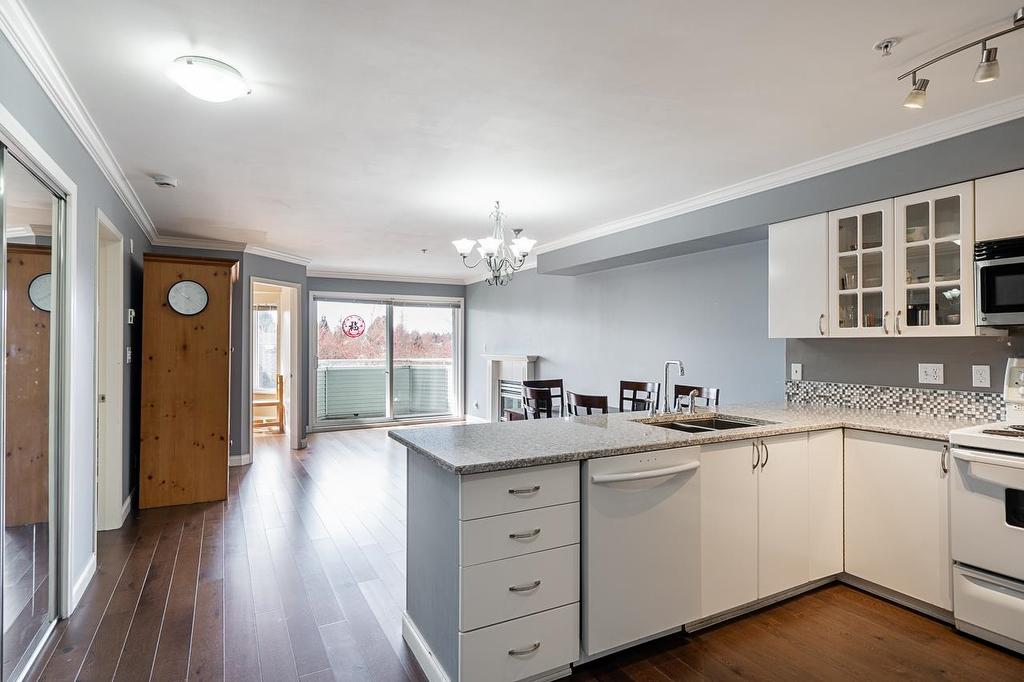 303-12110 80Th Avenue, Surrey, BC