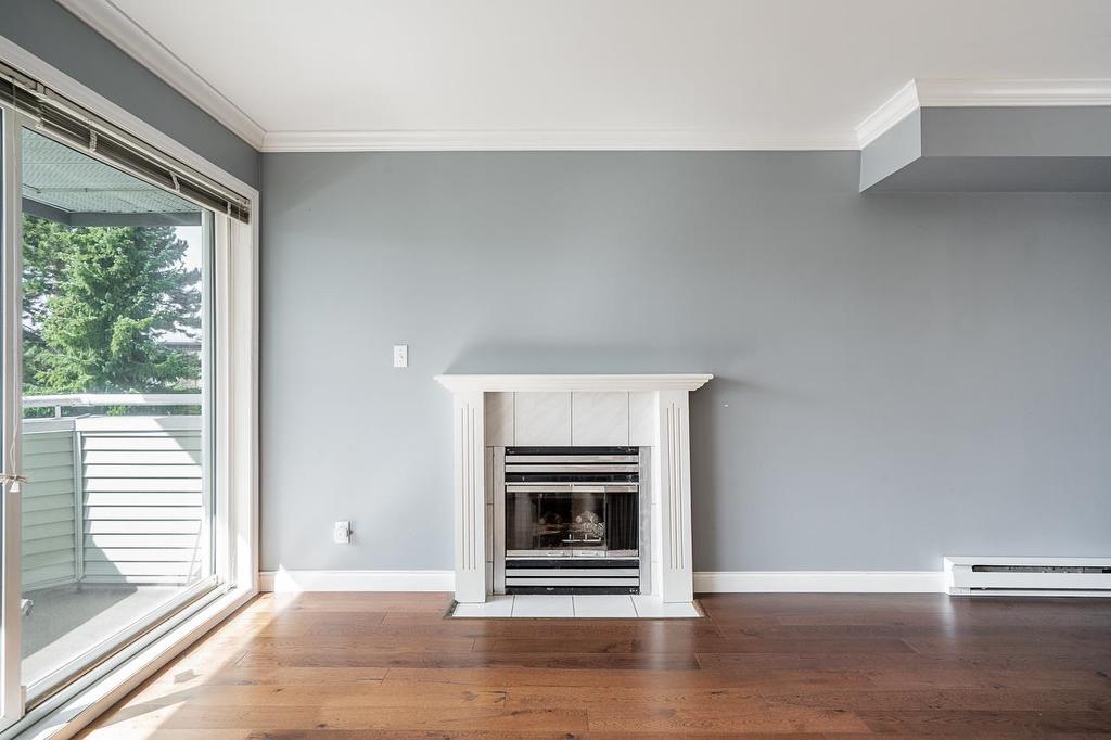 303-12110 80Th Avenue, Surrey, BC