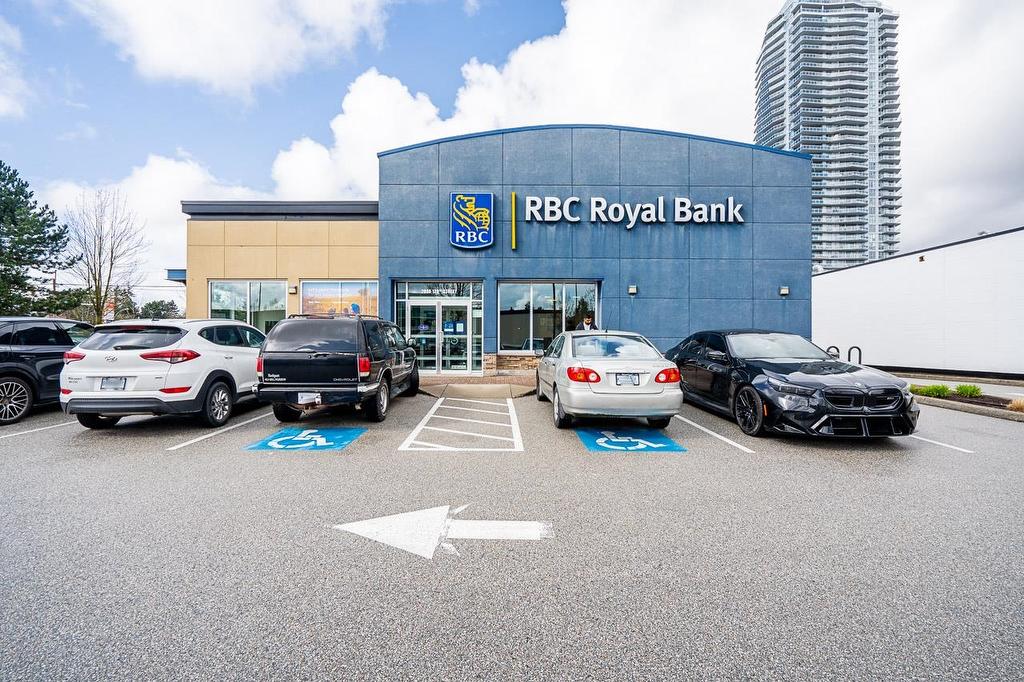 303-12110 80Th Avenue, Surrey, BC