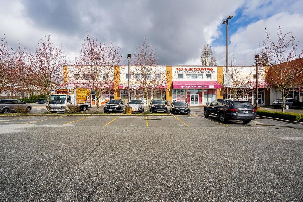 303-12110 80Th Avenue, Surrey, BC