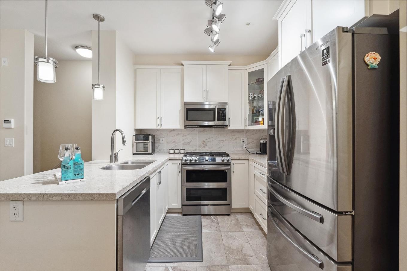 212-8526 202B Street, Langley, BC