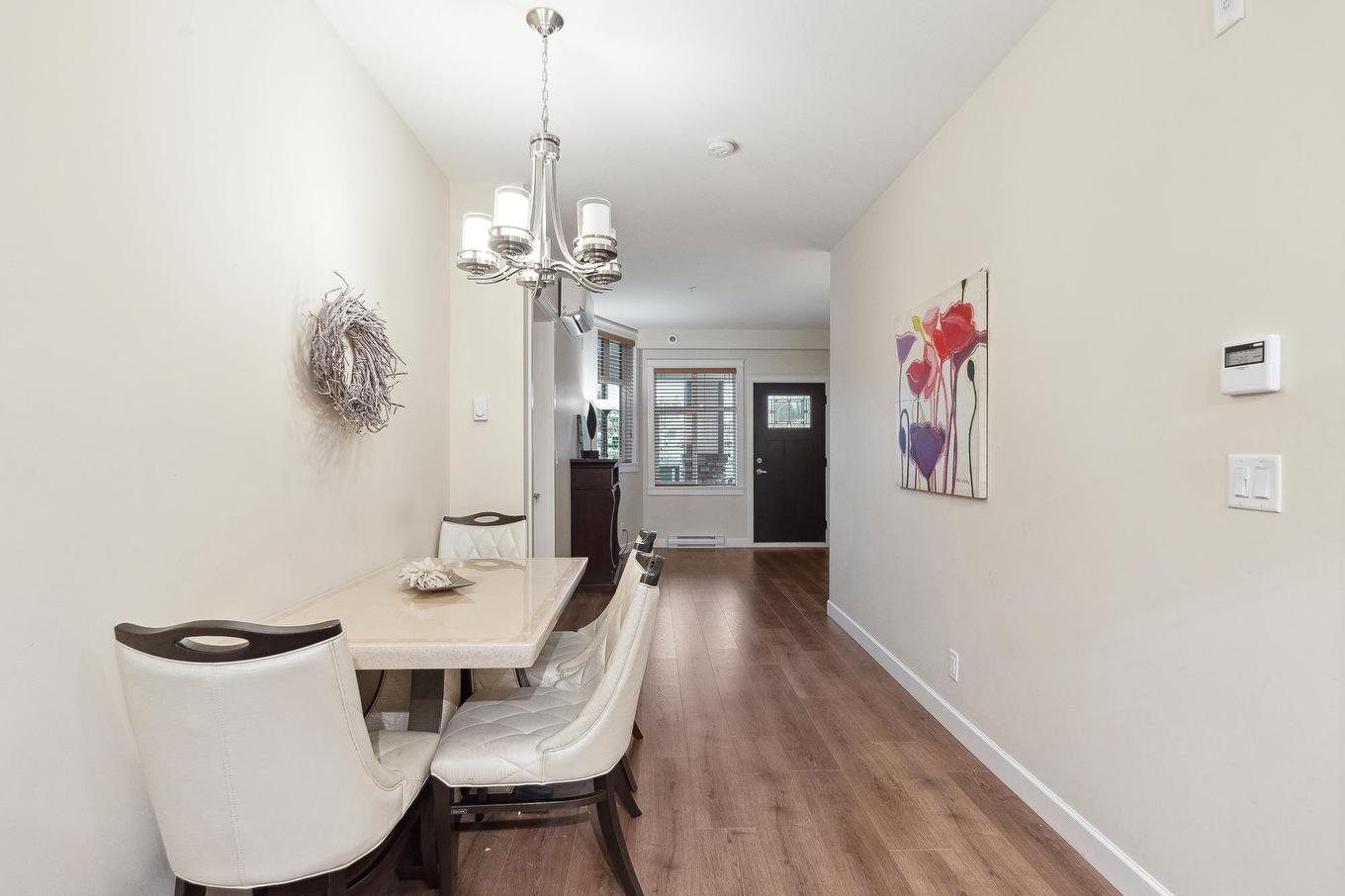 212-8526 202B Street, Langley, BC