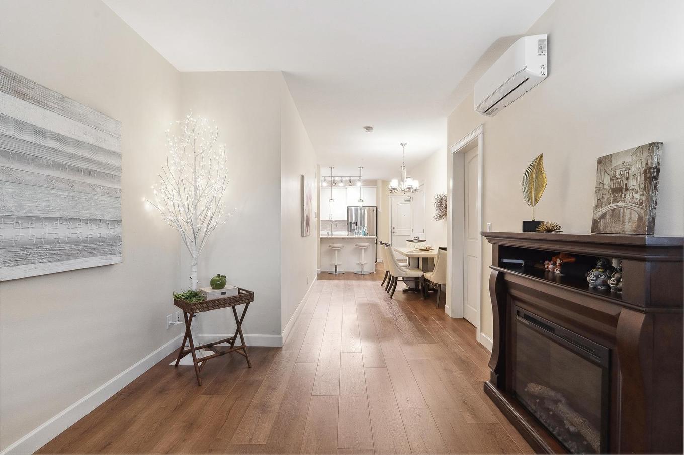 212-8526 202B Street, Langley, BC