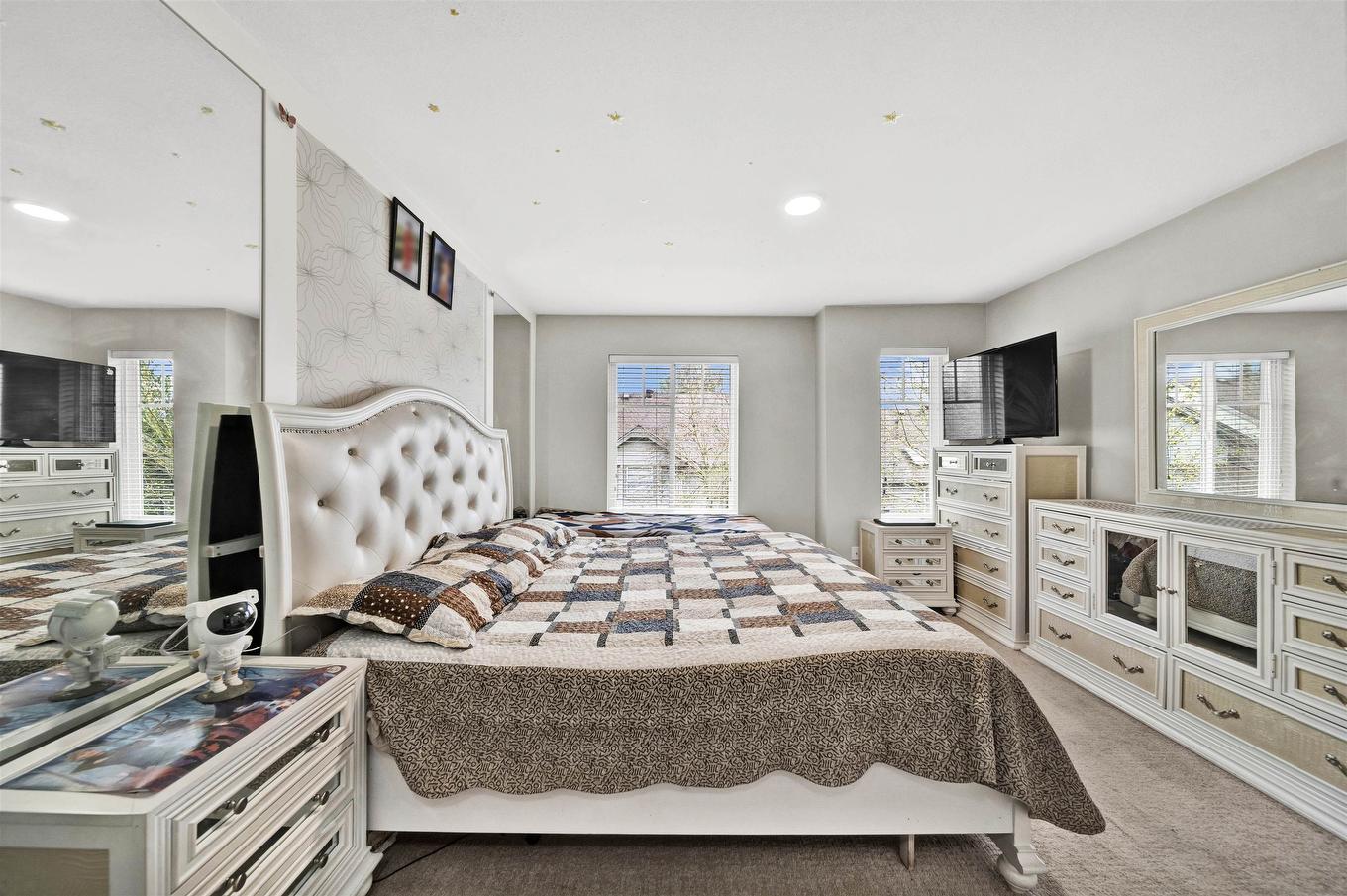 15-13864 Hyland Street, Surrey, BC