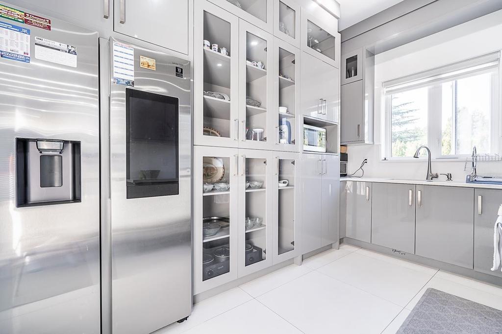 7079 194A Street, Surrey, BC