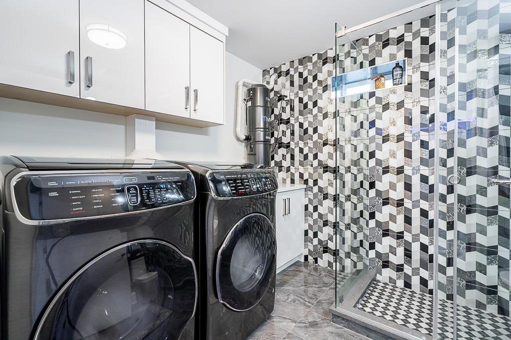 7079 194A Street, Surrey, BC