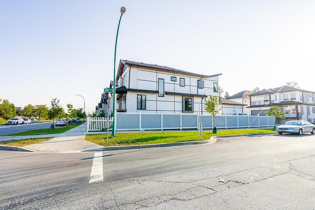 7079 194A Street, Surrey, BC