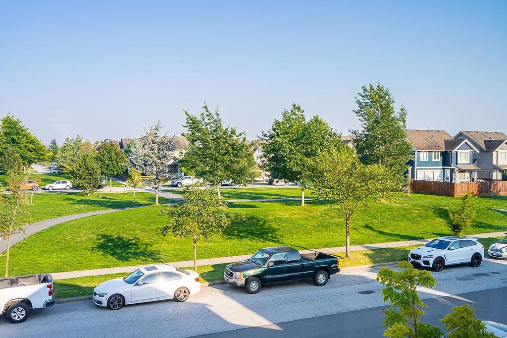 7079 194A Street, Surrey, BC