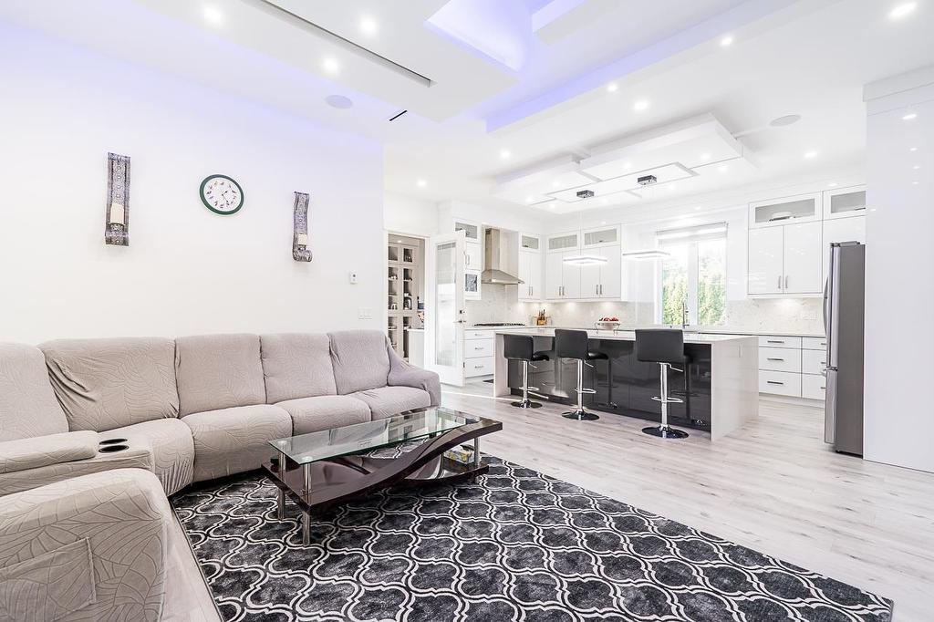 7079 194A Street, Surrey, BC