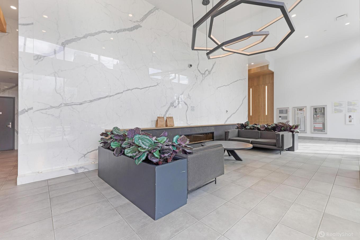 1909-13655 Fraser Highway, Surrey, BC