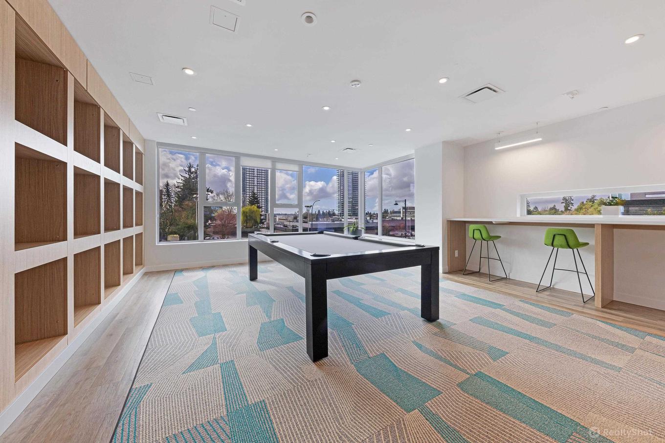 1909-13655 Fraser Highway, Surrey, BC