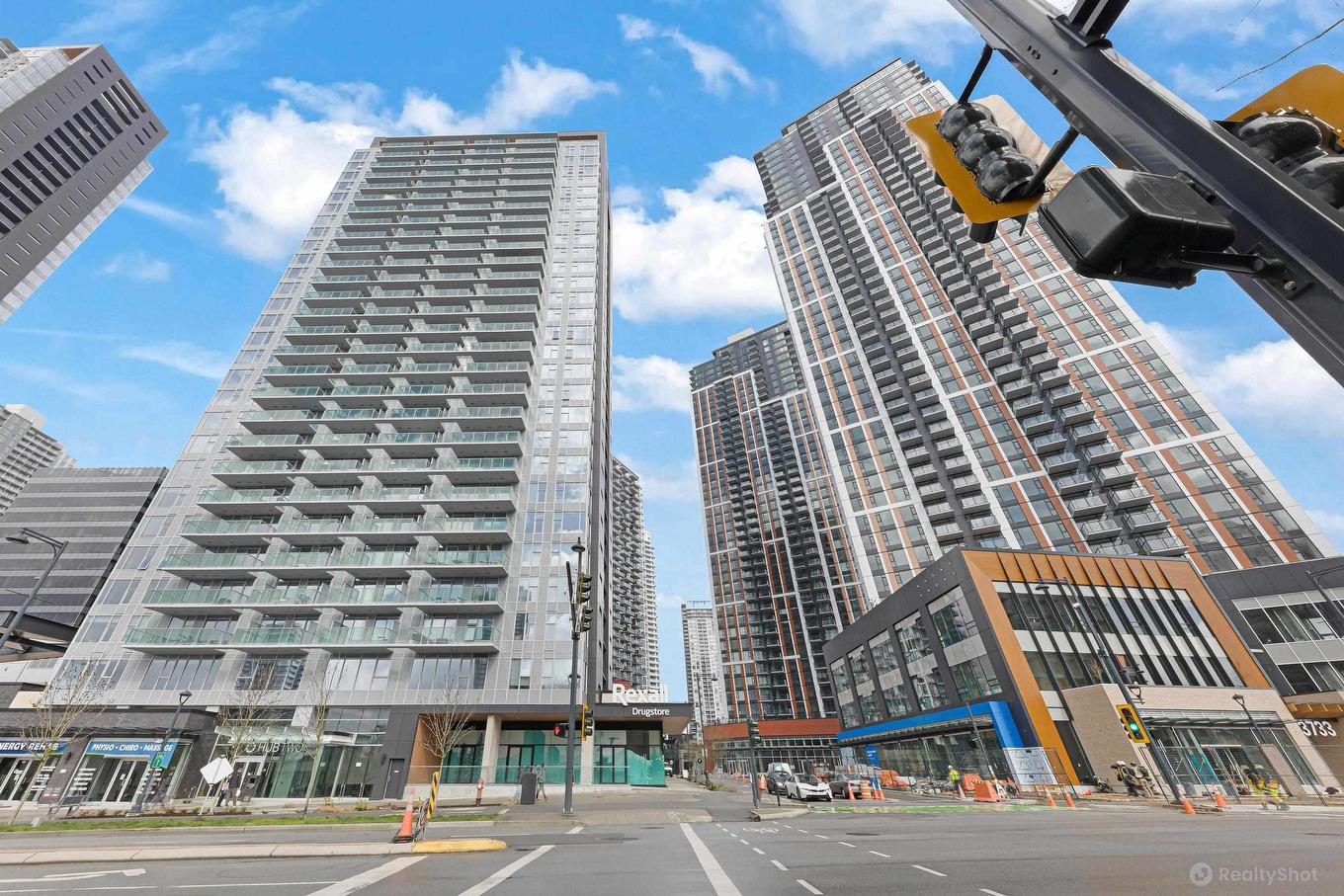 1909-13655 Fraser Highway, Surrey, BC