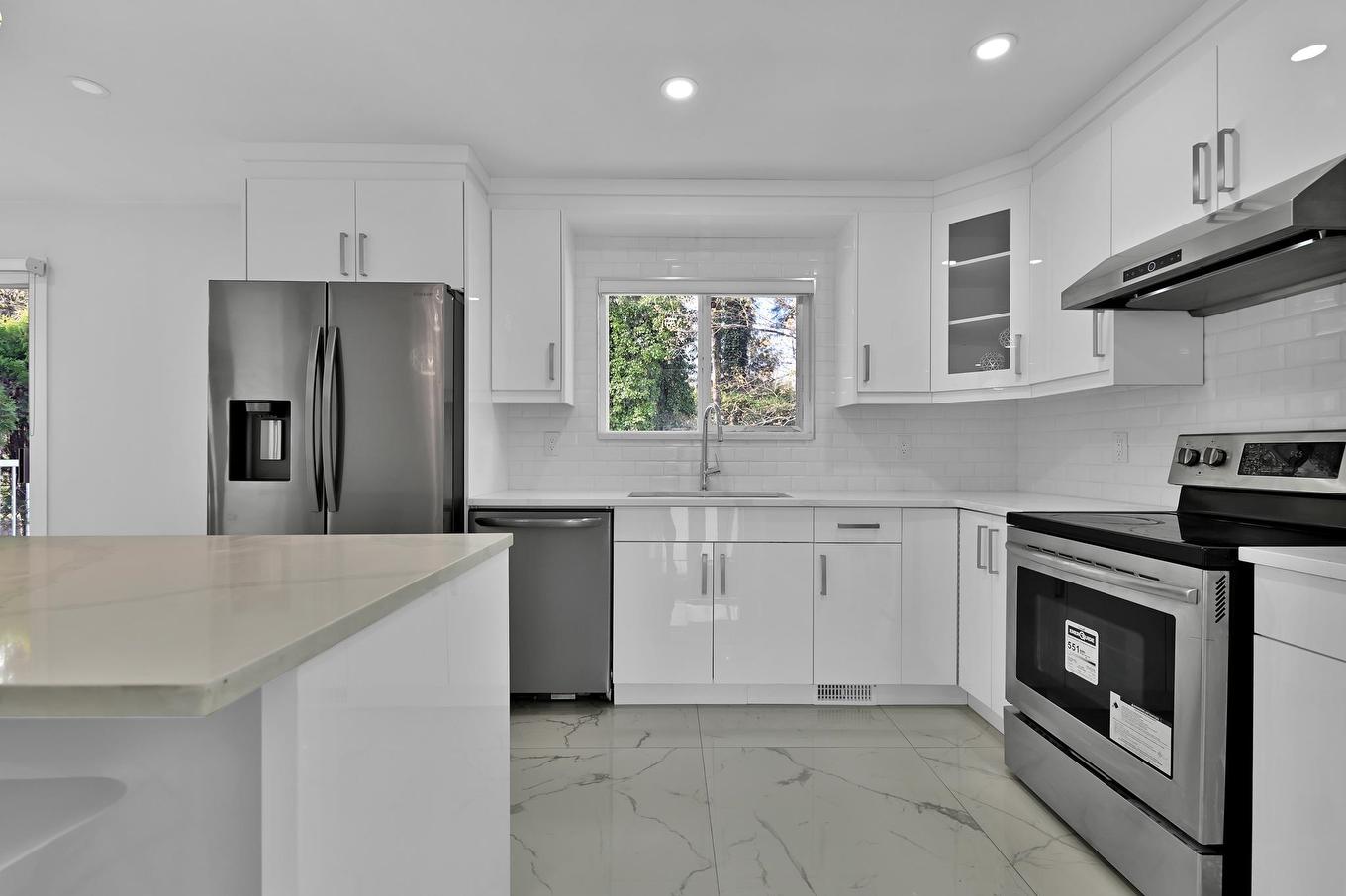 32955 Malahat Place, Abbotsford, BC