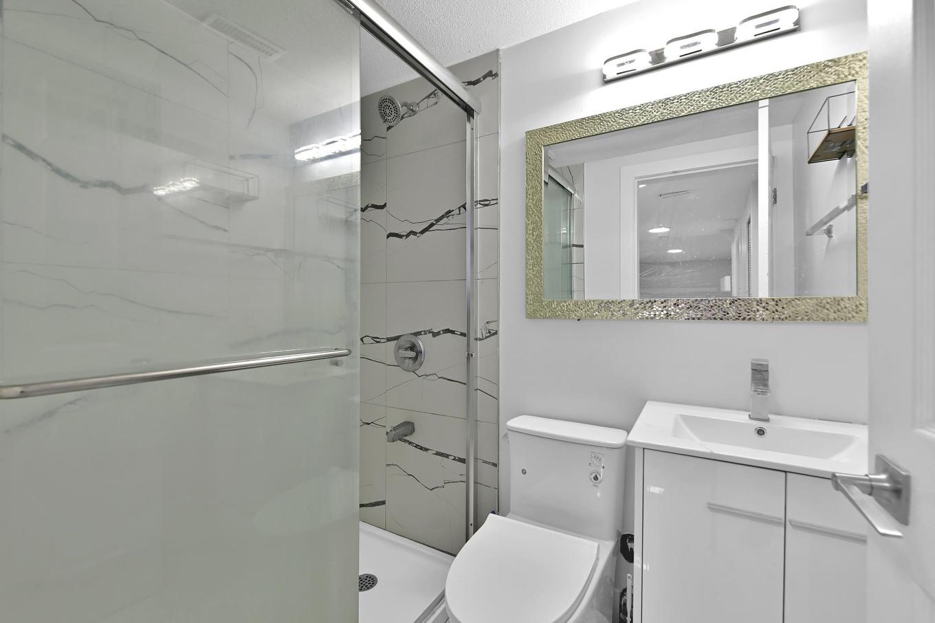 32955 Malahat Place, Abbotsford, BC