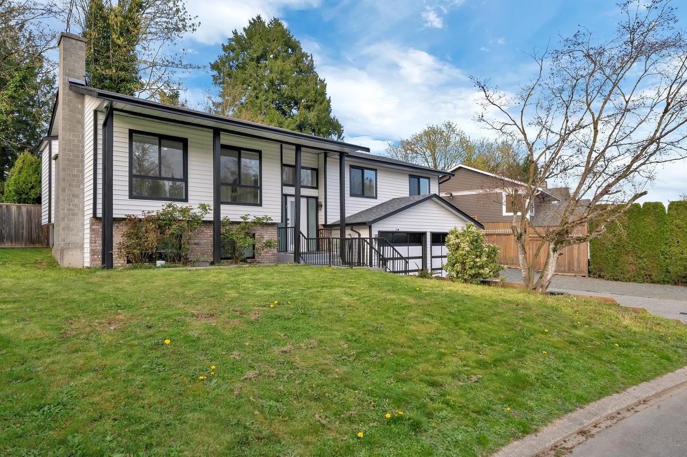 32955 Malahat Place, Abbotsford, BC