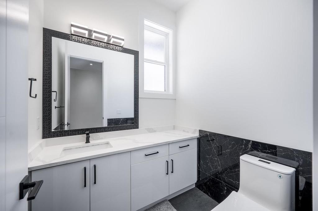 2725 Springhill Street, Abbotsford, BC