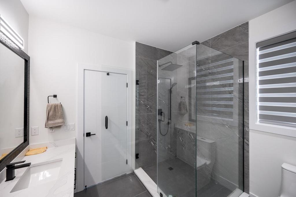 2725 Springhill Street, Abbotsford, BC