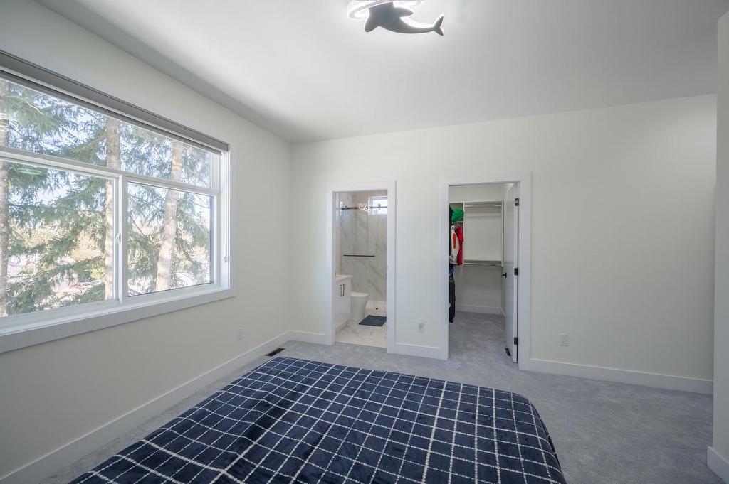 2725 Springhill Street, Abbotsford, BC