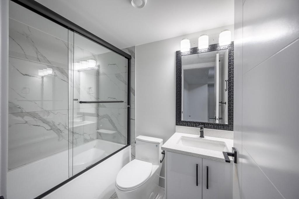 2725 Springhill Street, Abbotsford, BC