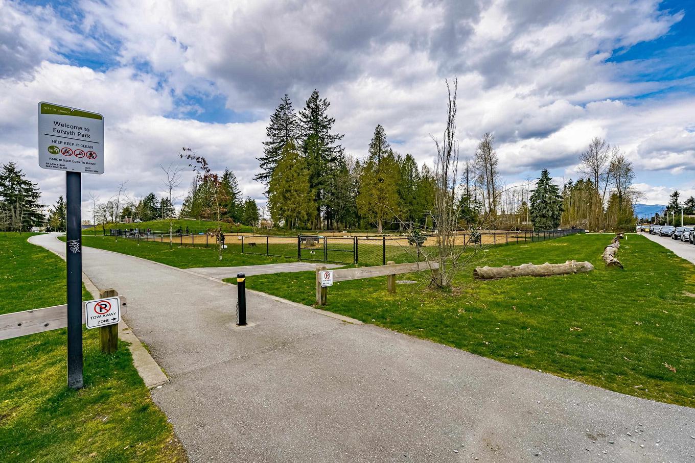 318-13933 105 Boulevard, Surrey, BC