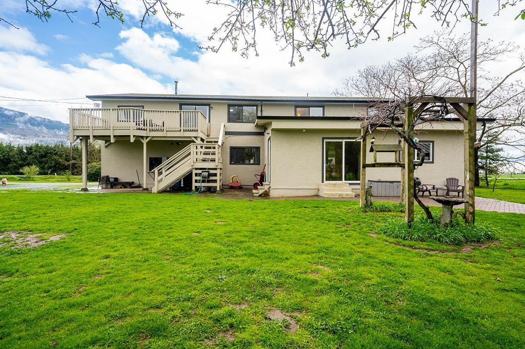 40575 No. 4 Road, Abbotsford, BC