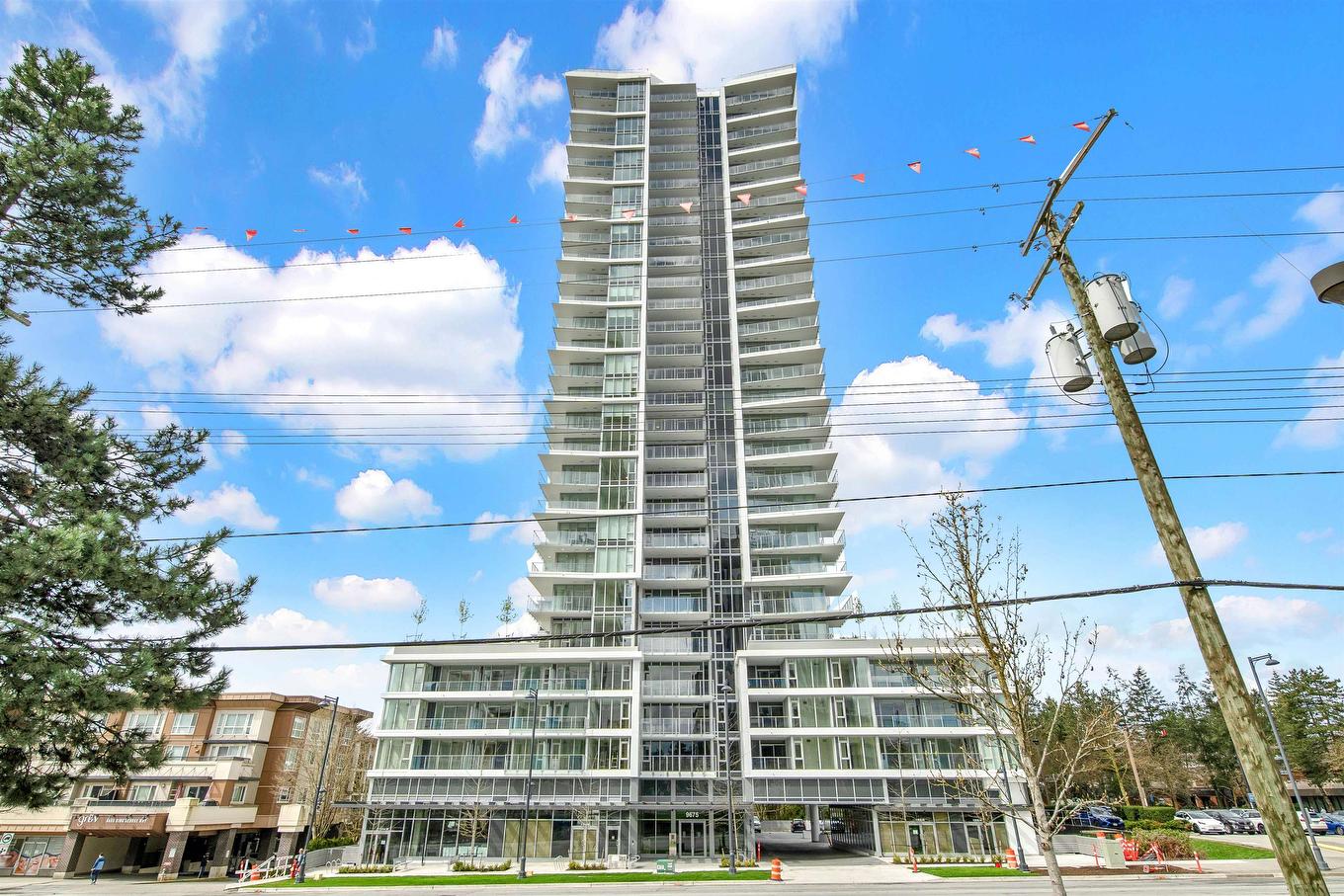 2501-9675 King George Boulevard, Surrey, BC