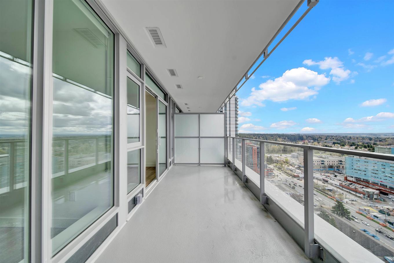 2501-9675 King George Boulevard, Surrey, BC