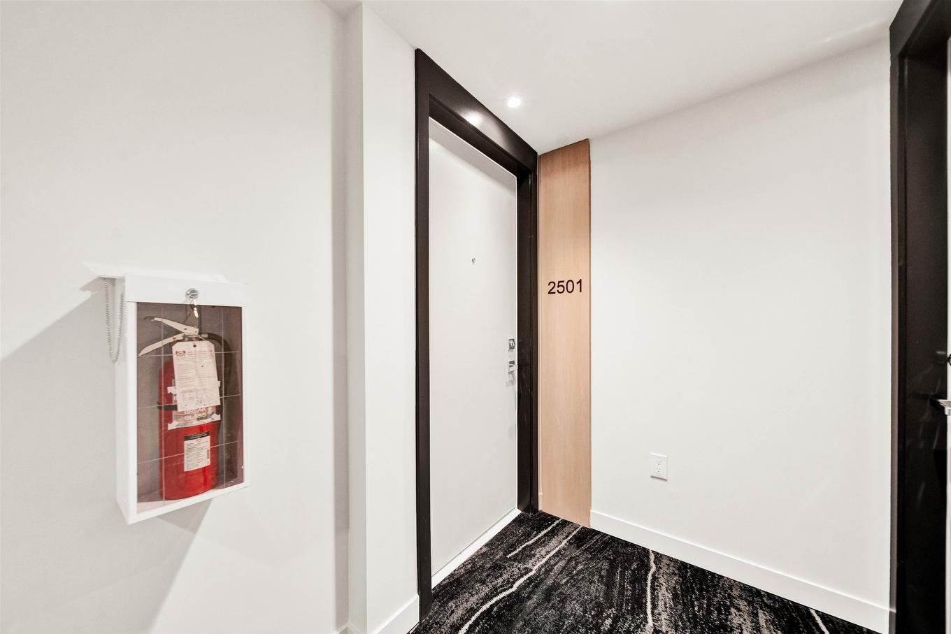 2501-9675 King George Boulevard, Surrey, BC