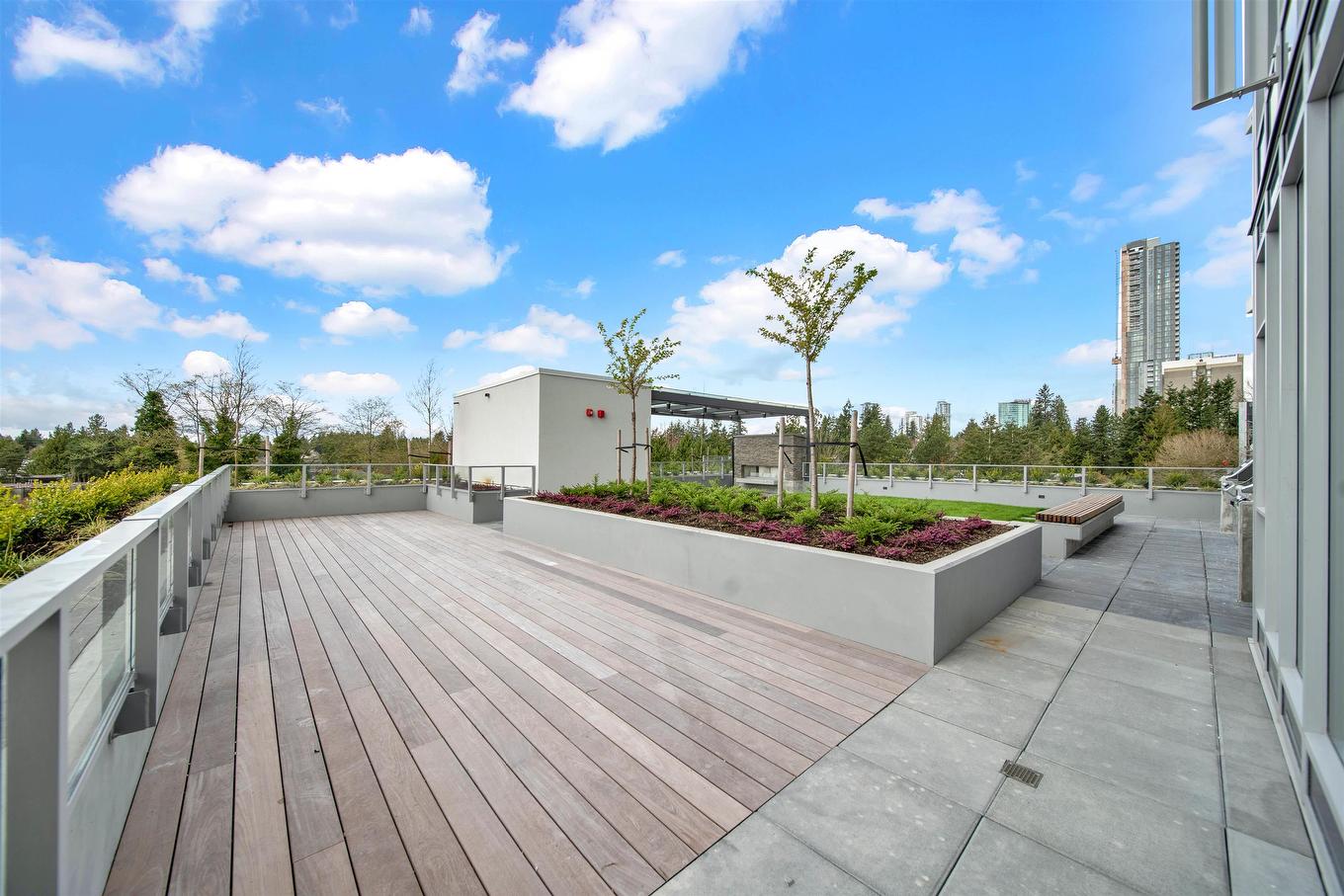 2501-9675 King George Boulevard, Surrey, BC