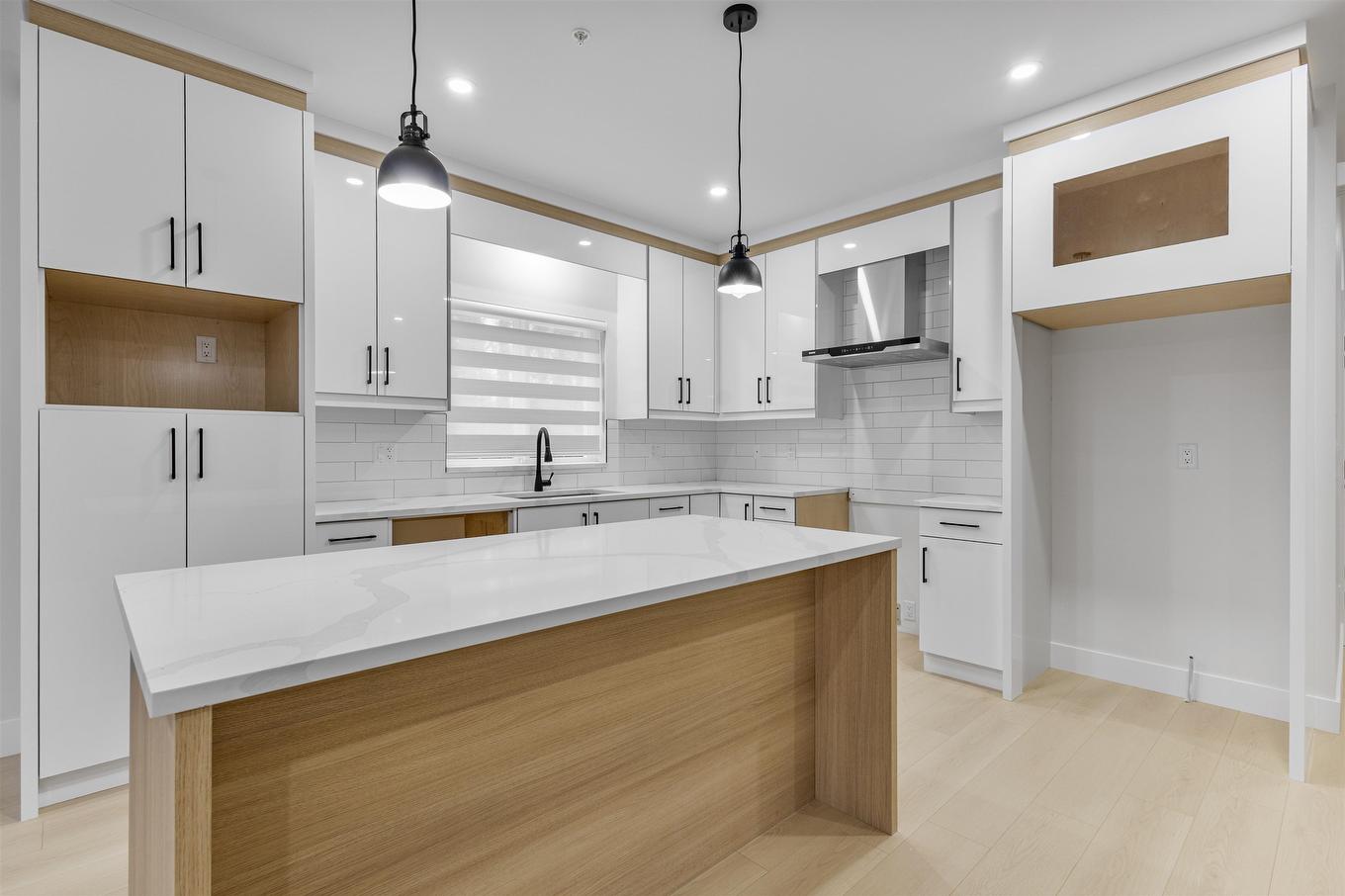 32504 Higginbottom Court, Mission, BC