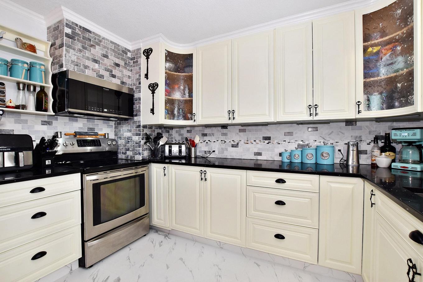 7822 Cedar Street, Mission, BC