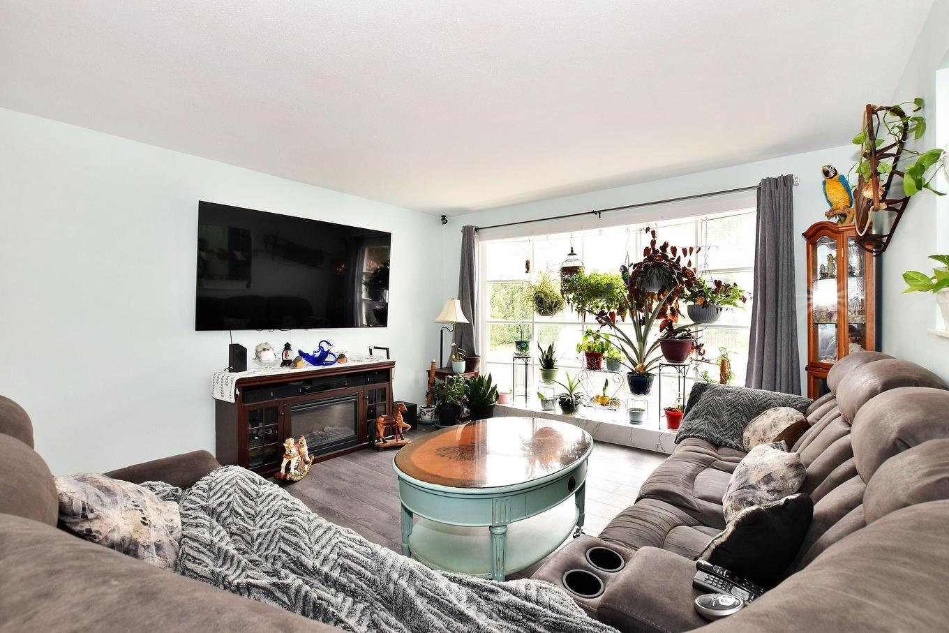 7822 Cedar Street, Mission, BC