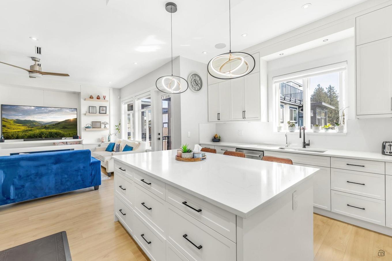 7118 Fisher Drive, Surrey, BC