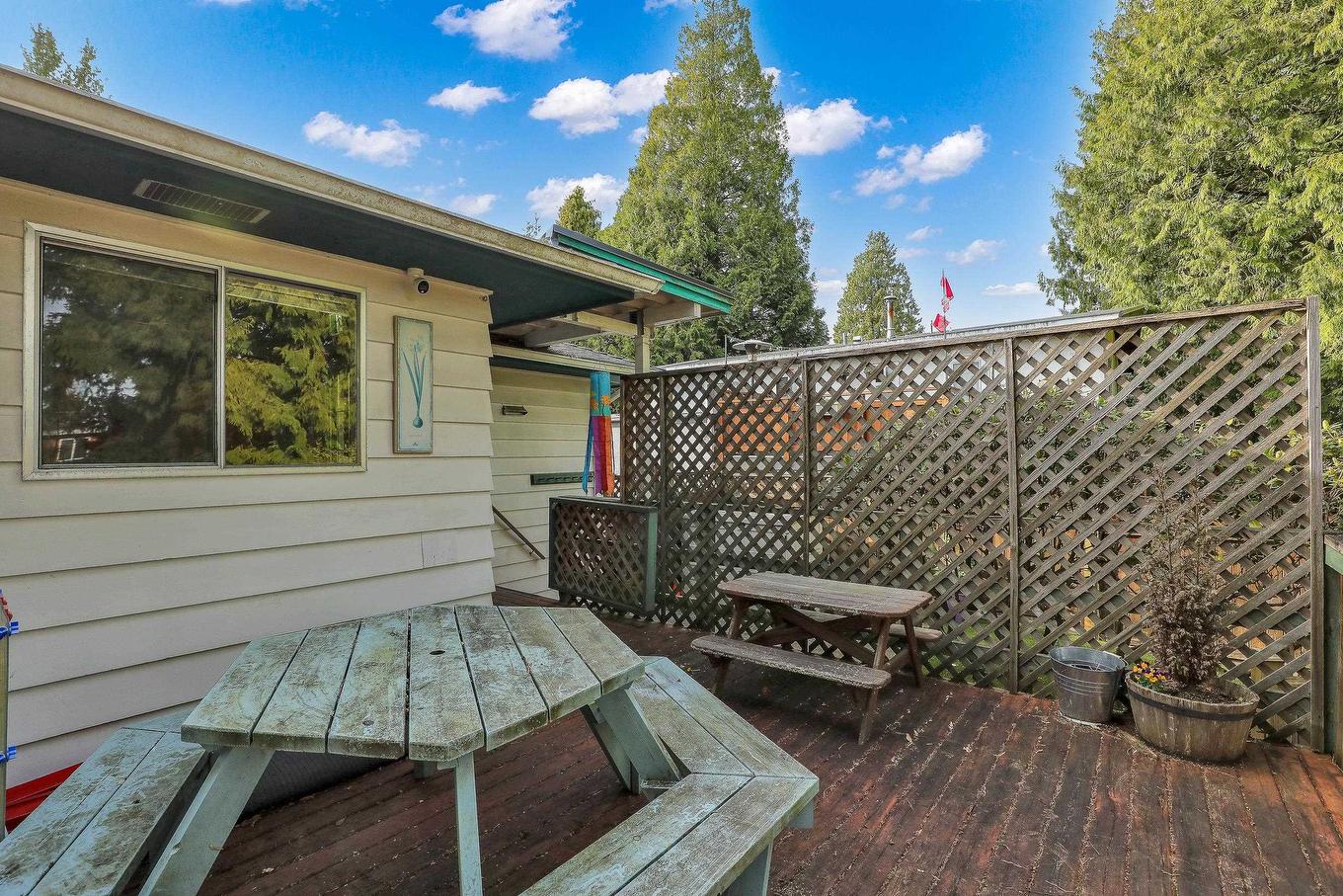 1554 Stevens Street, White Rock, BC