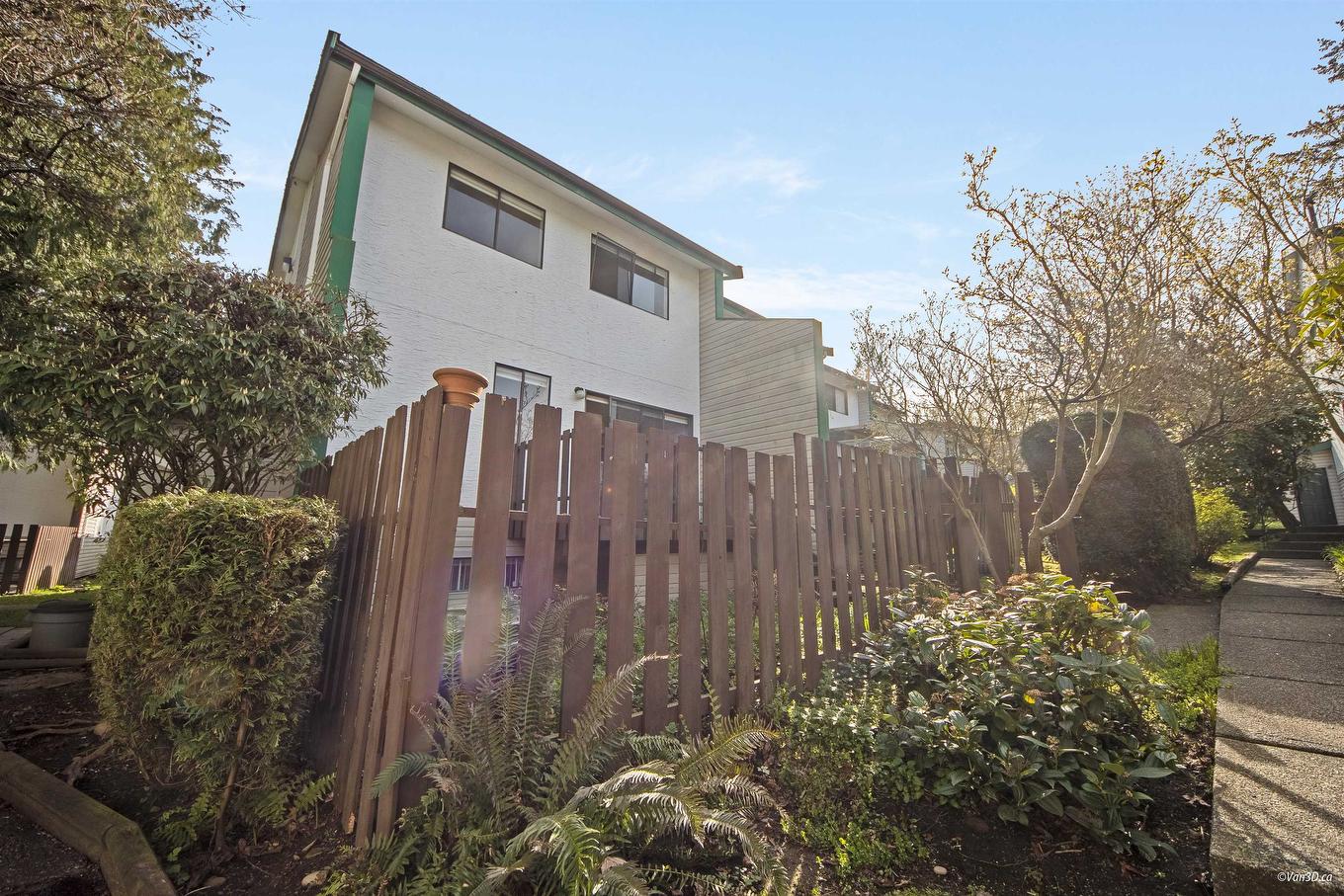 33-12045 93A Avenue, Surrey, BC