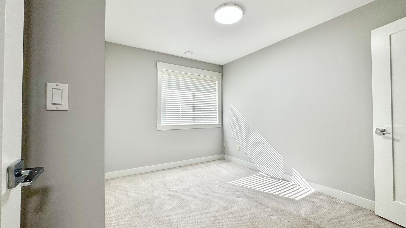 14-6162 138 Street, Surrey, BC