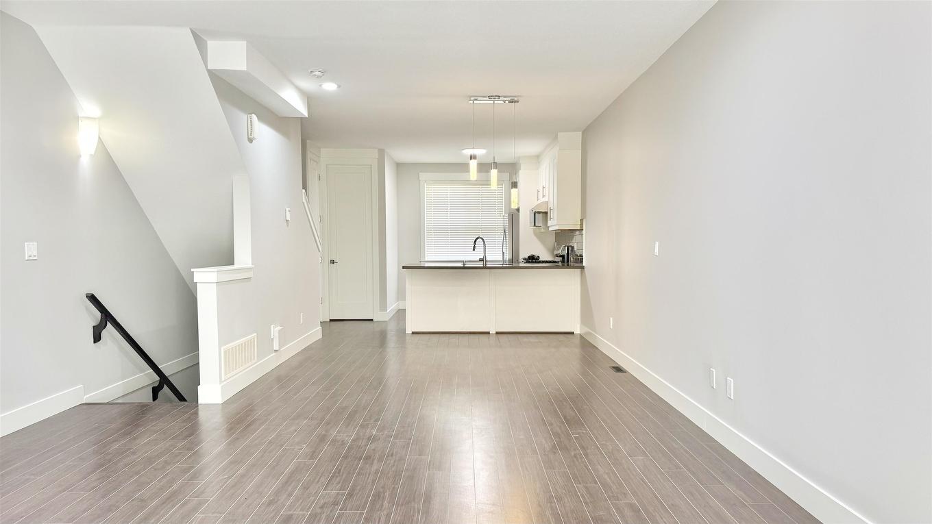 14-6162 138 Street, Surrey, BC