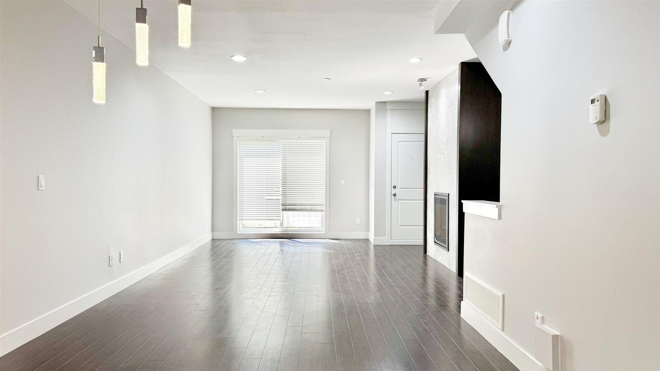 14-6162 138 Street, Surrey, BC