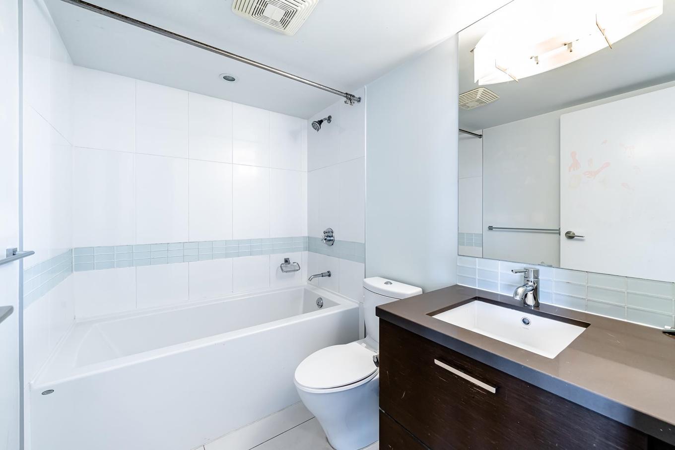 1805-10777 University Drive, Surrey, BC