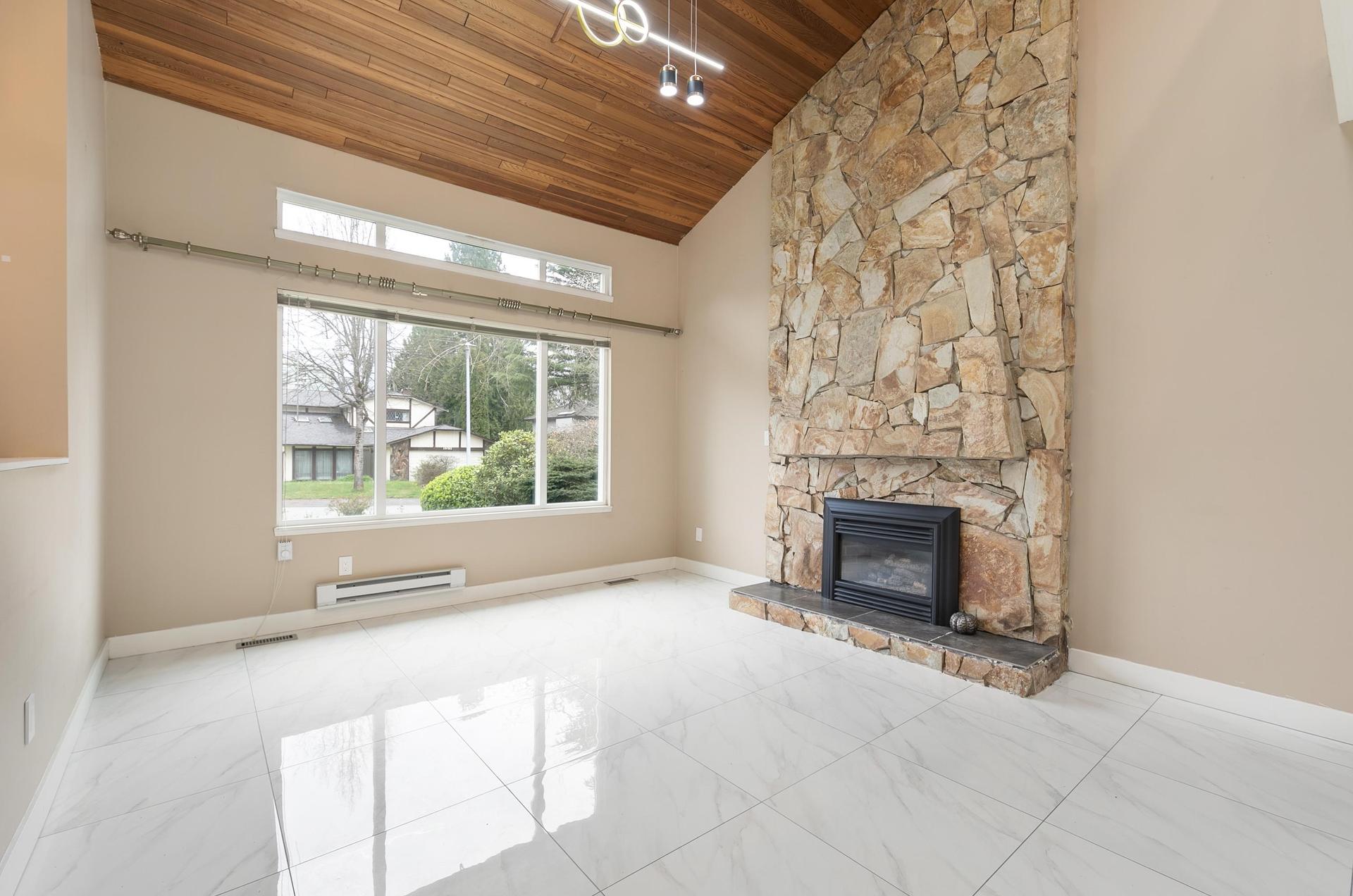 15006 99A Avenue, Surrey, BC