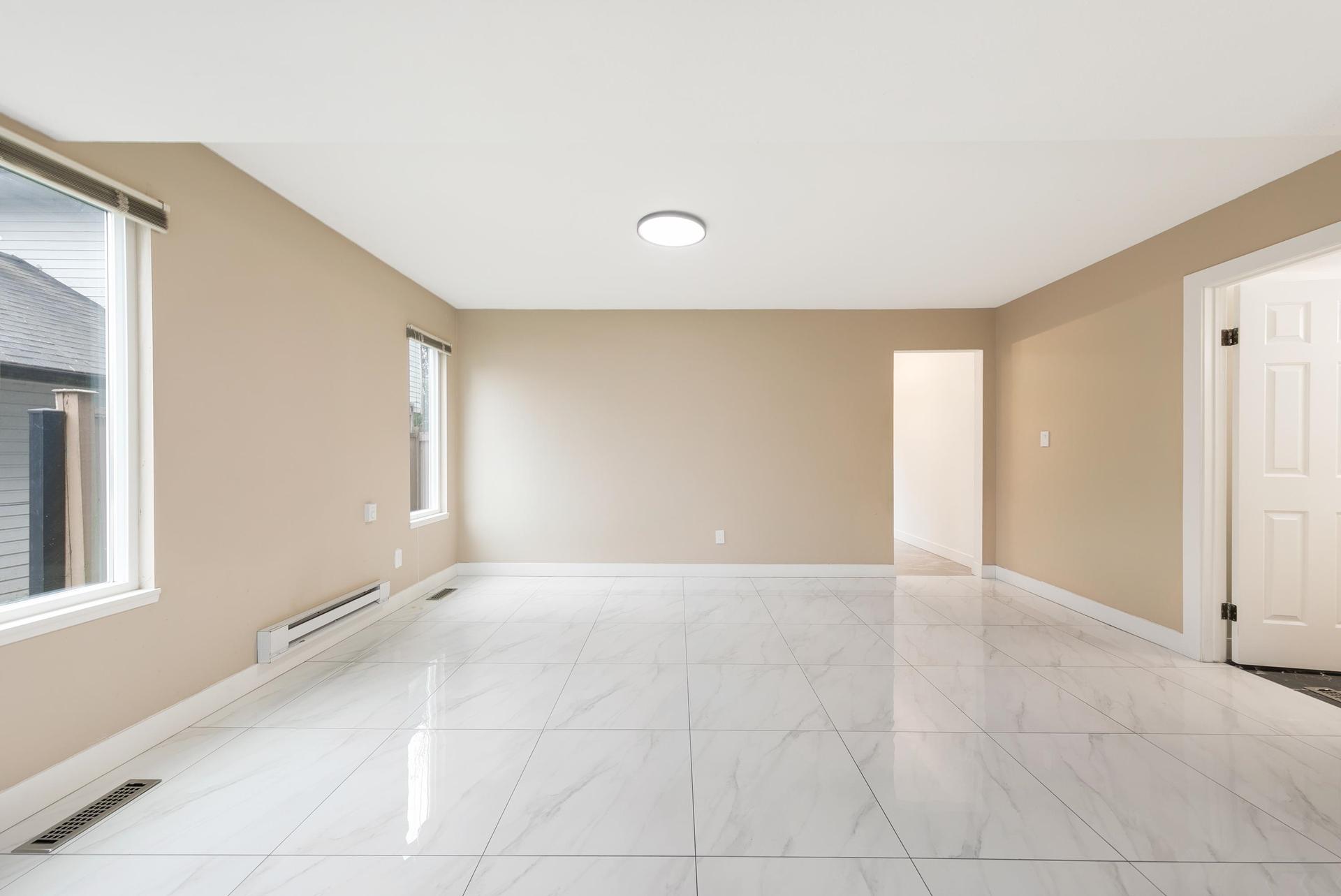 15006 99A Avenue, Surrey, BC