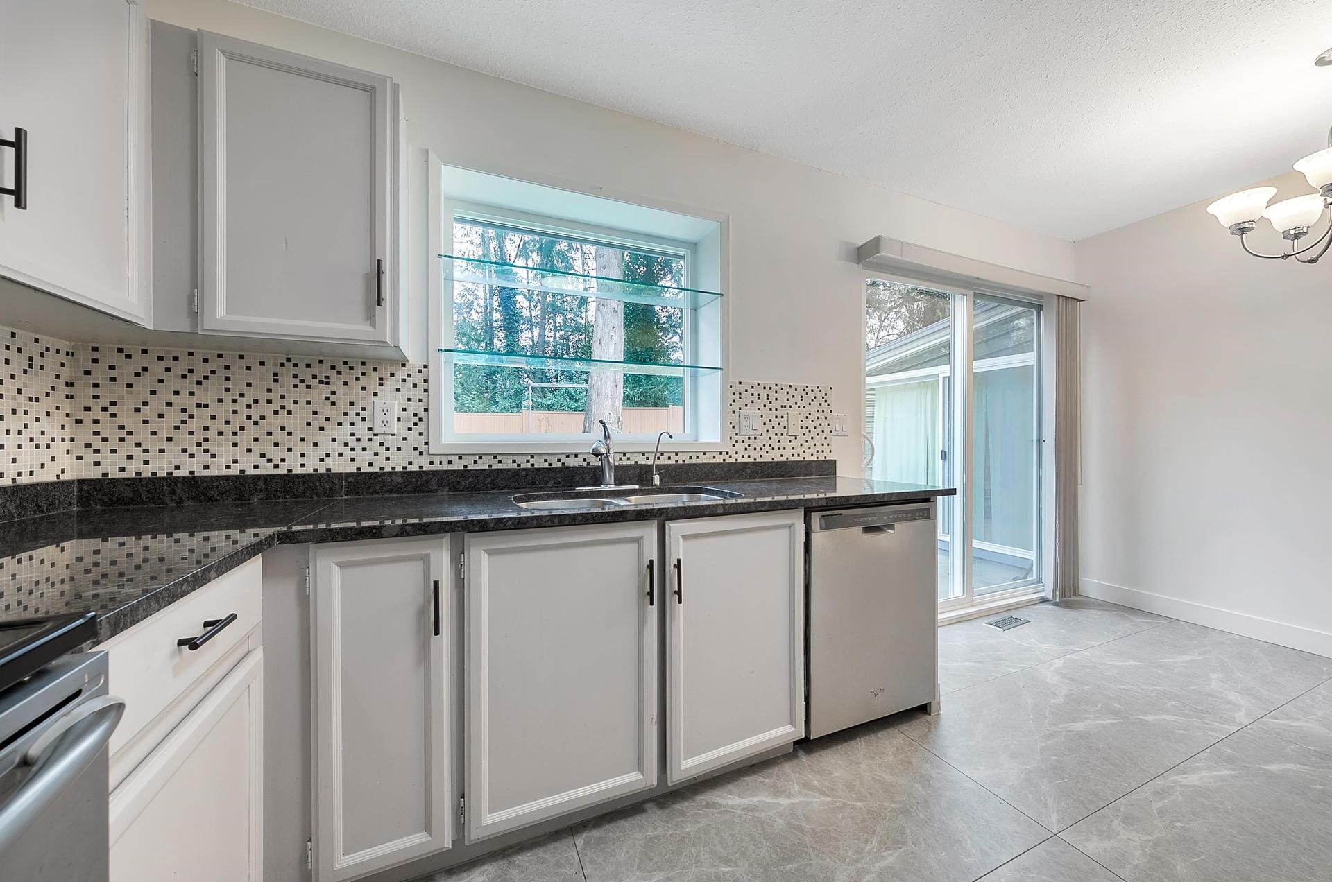 15006 99A Avenue, Surrey, BC