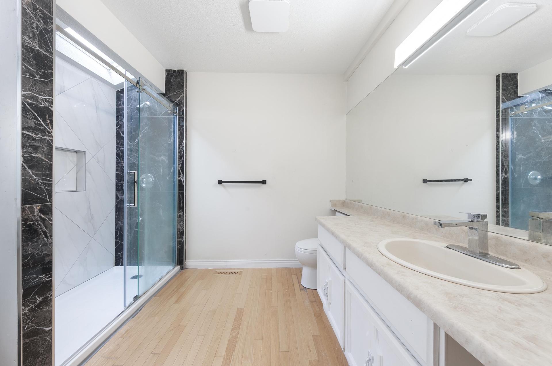 15006 99A Avenue, Surrey, BC