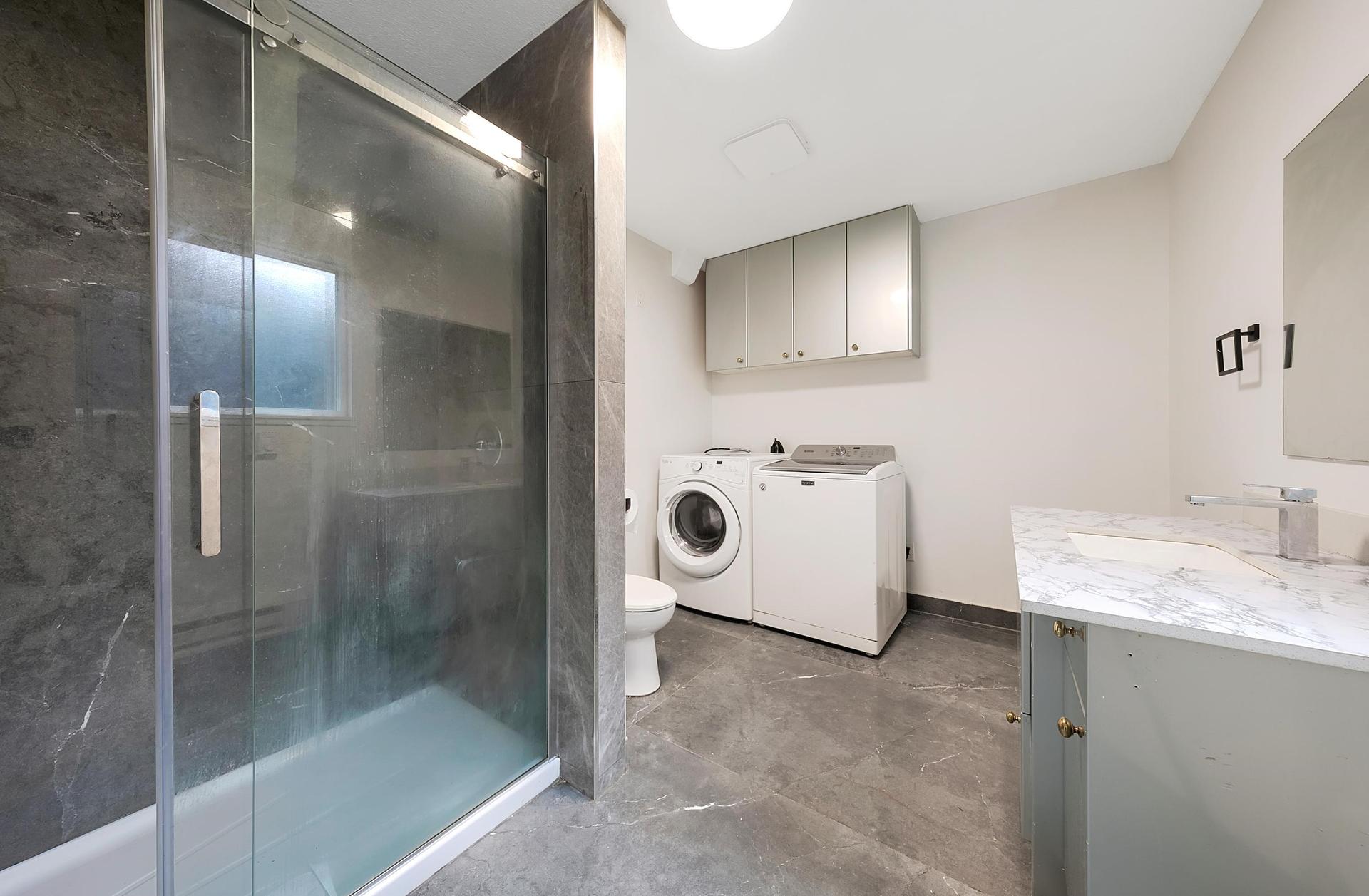 15006 99A Avenue, Surrey, BC