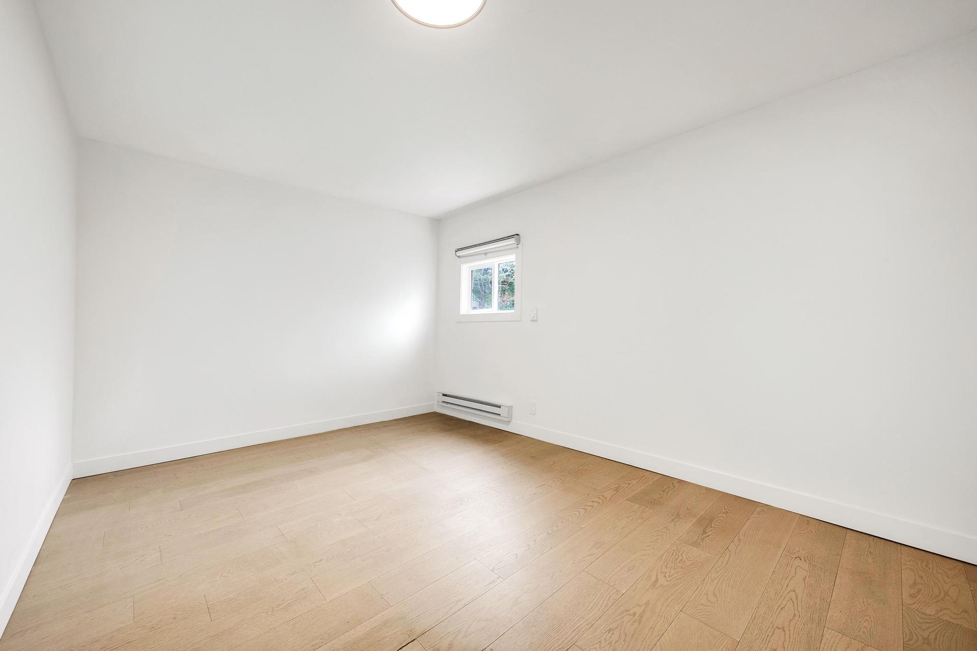 15006 99A Avenue, Surrey, BC