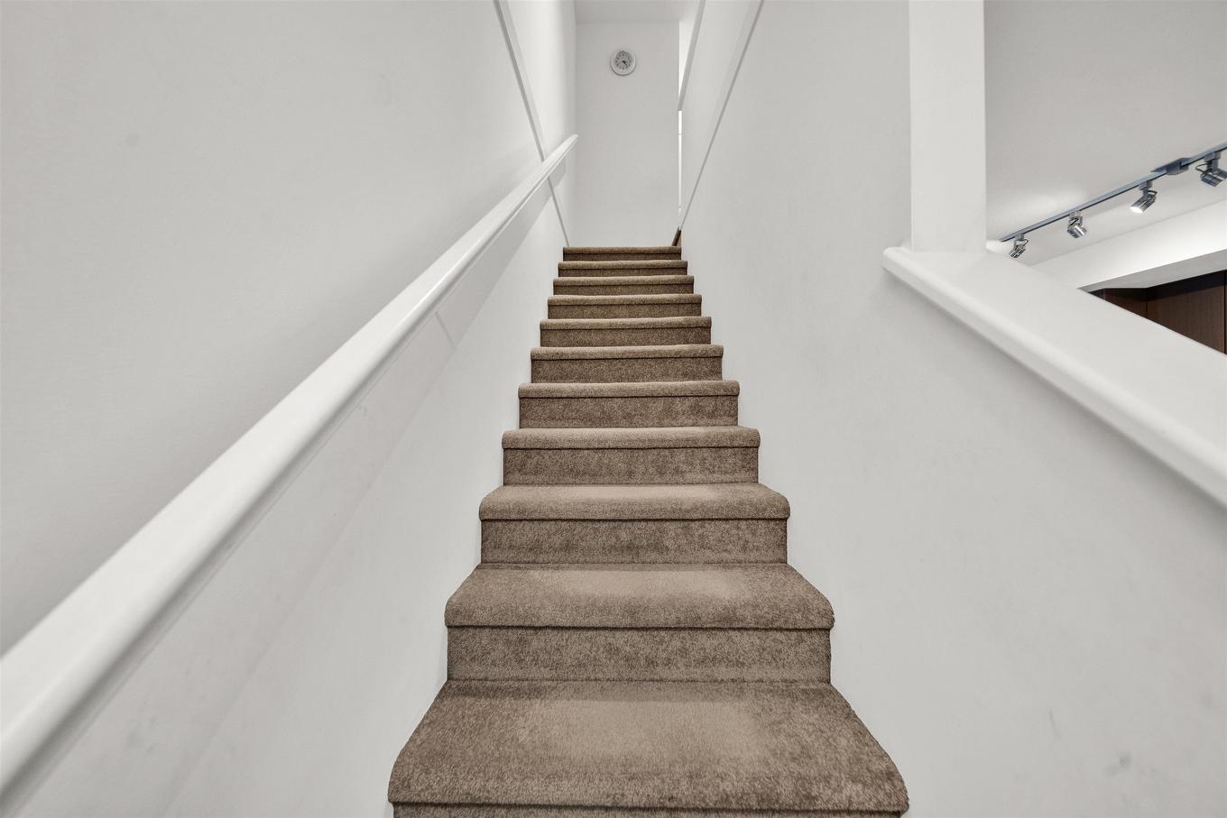 159-8168 136A Street, Surrey, BC