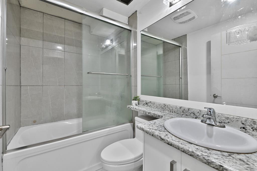 3244 Clearbrook Road, Abbotsford, BC