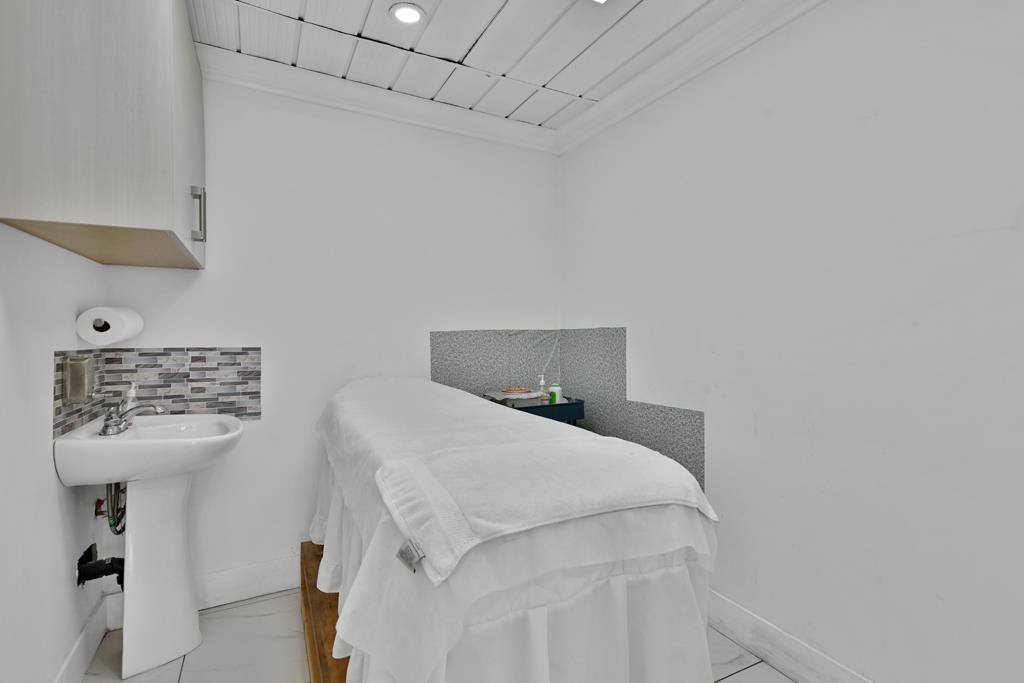 3244 Clearbrook Road, Abbotsford, BC